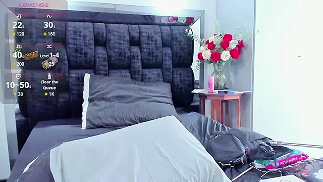 Snapshot of Arianna_Jones1 chatting on December 20, 2025, 4:32 pm Arianna Jones1 online show from December 20, 2025, 4:32 pm