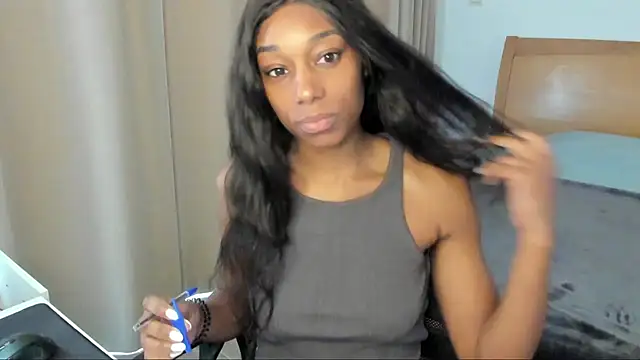 Snapshot of smileybabe chatting on March 6, 2025, 7:03 am smileybabe online show from March 6, 2025, 7:03 am