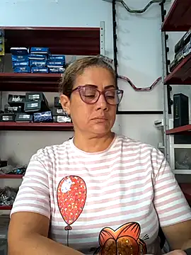 Snapshot of sophiahunt286 chatting on February 20, 2025, 1:40 pm sophiahunt286 online show from February 20, 2025, 1:40 pm