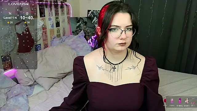 Snapshot of ss-katekisa-ss chatting on February 22, 2025, 1:35 pm ss-katekisa-ss online show from February 22, 2025, 1:35 pm