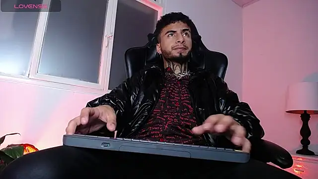 JuanCamiilo 66 online show from March 6, 2025, 3:57 am