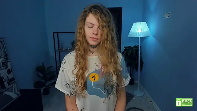 Snapshot of RayaNenlia chatting on November 19, 2025, 5:07 am RayaNenlia online show from November 19, 2025, 5:07 am