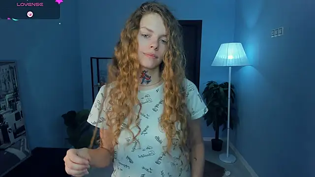 RayaNenlia online show from January 10, 2026, 5:14 am