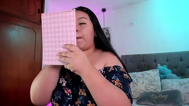 Melody bonnie online show from April 16, 2026, 11:55 am