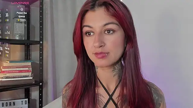 noemi foxxx online show from March 20, 2026, 2:18 pm