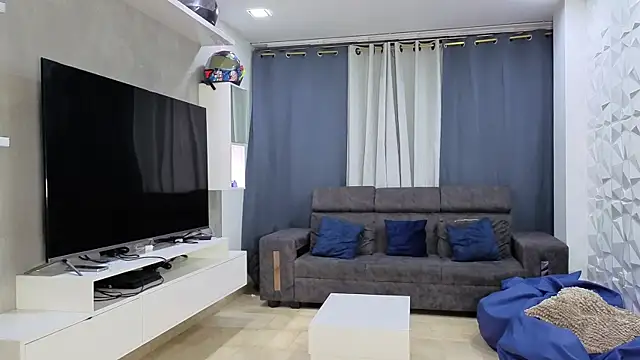 Snapshot of xalicesfantasyx chatting on January 16, 2026, 12:58 am xalicesfantasyx online show from January 16, 2026, 12:58 am