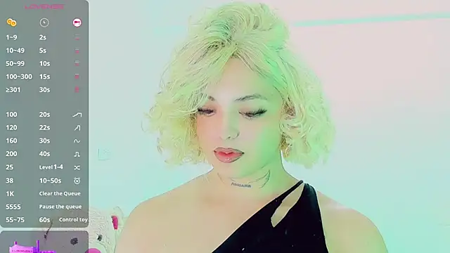 Snapshot of Emmaa_Saenz_ chatting on February 22, 2026, 10:55 pm Emmaa Saenz online show from February 22, 2026, 10:55 pm