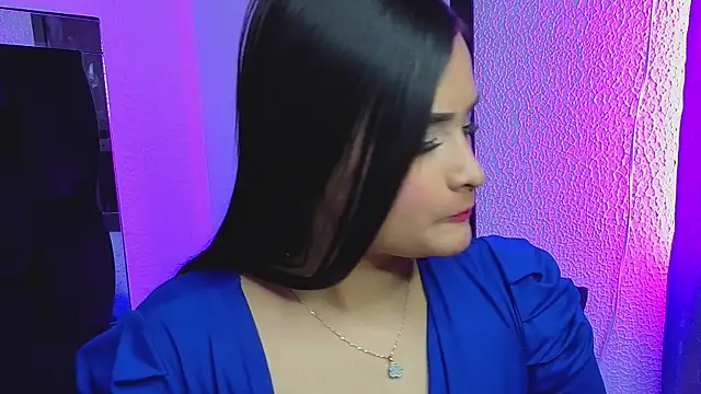 Snapshot of agatha_lovee chatting on November 23, 2025, 12:53 am agatha lovee online show from November 23, 2025, 12:53 am