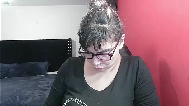 Snapshot of charlotedoll chatting on October 30, 2025, 3:49 am charlotedoll online show from October 30, 2025, 3:49 am