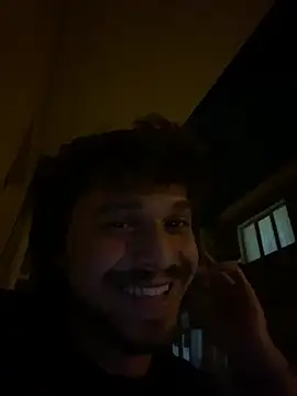 Snapshot of oguuxum chatting on April 27, 2026, 8:18 pm oguuxum online show from April 27, 2026, 8:18 pm