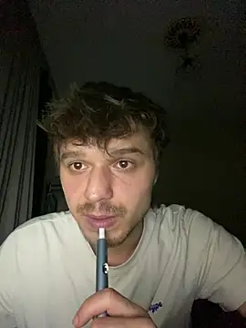 Snapshot of oguuxum chatting on April 3, 2026, 9:10 pm oguuxum online show from April 3, 2026, 9:10 pm