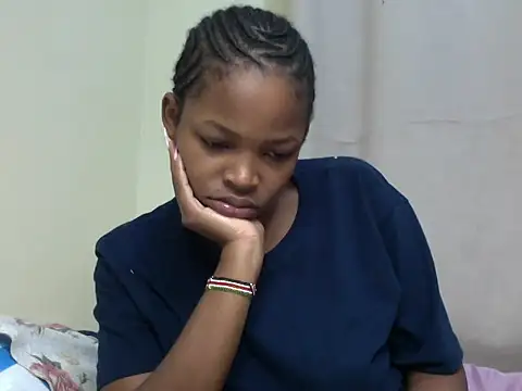 Snapshot of queen-sasha chatting on May 20, 2026, 9:12 pm queen-sasha online show from May 20, 2026, 9:12 pm