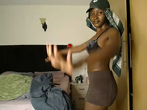 thicky anncy online show from July 30, 2026, 9:58 pm