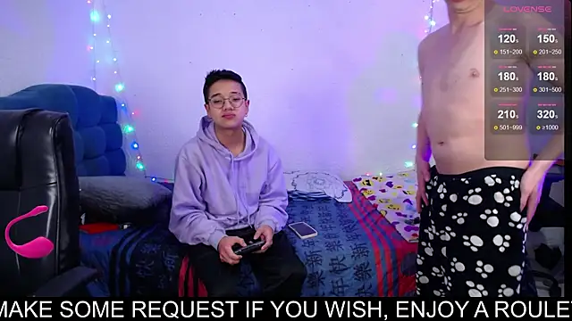 Snapshot of savagesboys chatting on January 9, 2025, 11:13 pm savagesboys online show from January 9, 2025, 11:13 pm