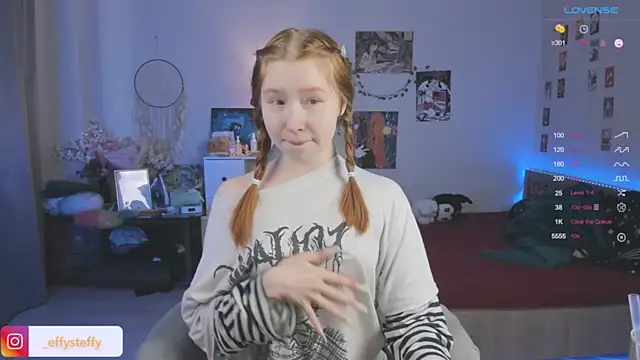 Snapshot of CallMeEffy1 chatting on January 12, 2026, 12:12 pm CallMeEffy1 online show from January 12, 2026, 12:12 pm