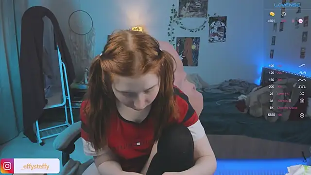 Snapshot of CallMeEffy1 chatting on February 20, 2026, 2:41 pm CallMeEffy1 online show from February 20, 2026, 2:41 pm