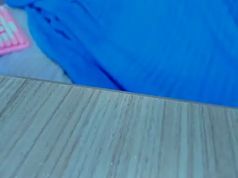 Snapshot of candysmitxxx chatting on March 18, 2025, 6:50 am candysmitxxx online show from March 18, 2025, 6:50 am