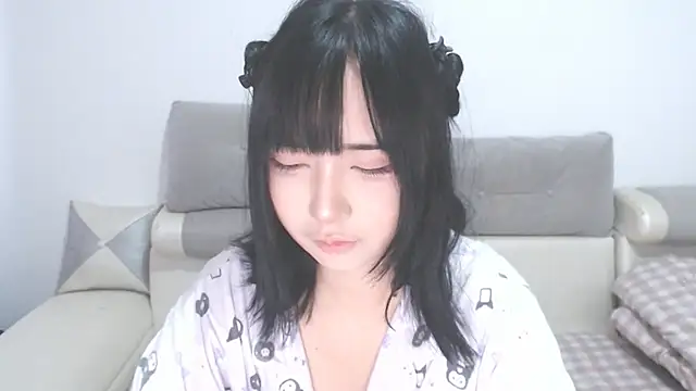 your angela online show from October 8, 2025, 10:06 am