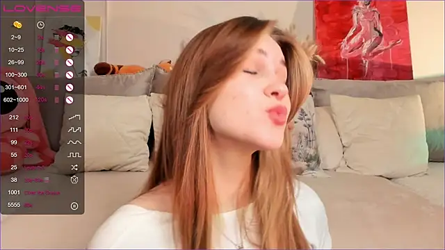 Frau Lina online show from November 14, 2025, 2:21 pm