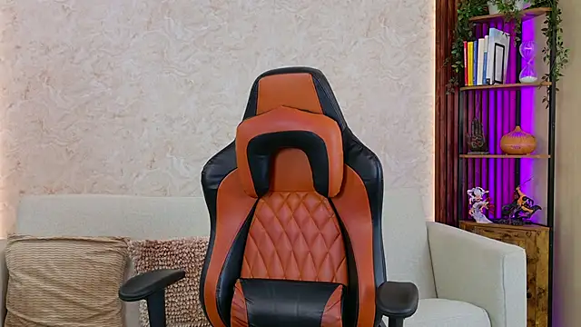 AdanReilly online show from February 8, 2026, 2:48 pm