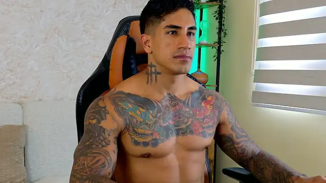 AdanReilly online show from March 21, 2025, 7:46 pm