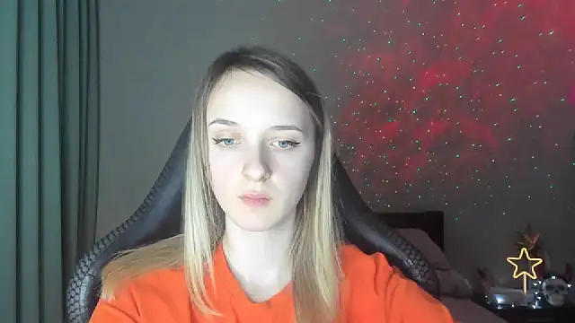 Snapshot of RouseReed chatting on March 18, 2025, 4:28 pm RouseReed online show from March 18, 2025, 4:28 pm