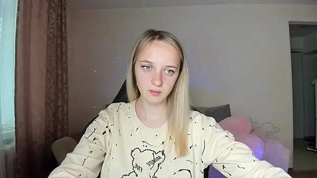 Snapshot of RouseReed chatting on September 27, 2025, 6:30 am RouseReed online show from September 27, 2025, 6:30 am