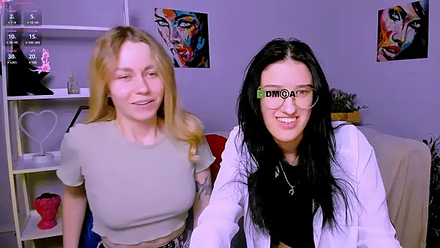 Snapshot of scarlet_mooore chatting on February 28, 2025, 8:39 pm scarlet mooore online show from February 28, 2025, 8:39 pm