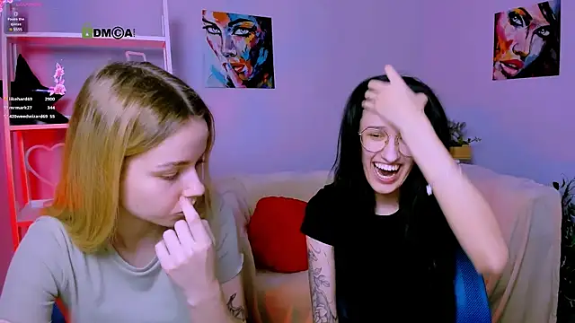 Snapshot of scarlet_mooore chatting on March 1, 2025, 12:07 am scarlet mooore online show from March 1, 2025, 12:07 am