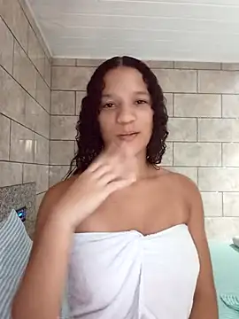 Snapshot of By_Aninha chatting on March 17, 2026, 3:15 pm By Aninha online show from March 17, 2026, 3:15 pm