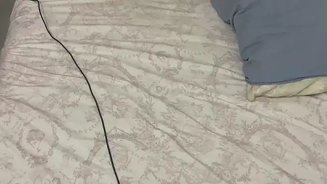 Snapshot of Ceyceys chatting on October 29, 2025, 5:12 pm Ceyceys online show from October 29, 2025, 5:12 pm