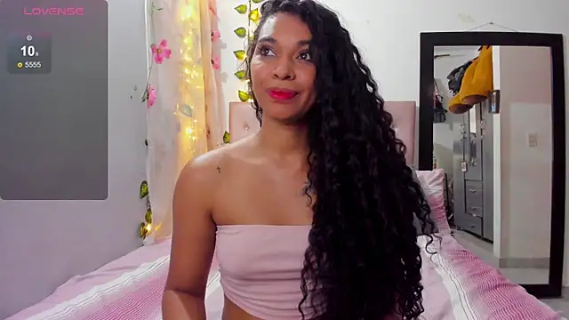 Snapshot of tefy-cardona chatting on July 4, 2026, 4:44 pm tefy-cardona online show from July 4, 2026, 4:44 pm