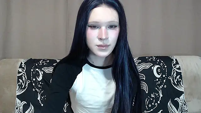 Snapshot of Sexpired_Princess chatting on June 14, 2026, 8:26 am Sexpired Princess online show from June 14, 2026, 8:26 am