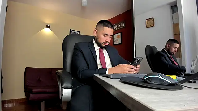 Snapshot of thesexlawyer1 chatting on May 29, 2026, 5:13 am thesexlawyer1 online show from May 29, 2026, 5:13 am
