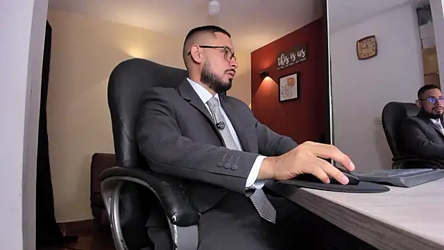 Snapshot of thesexlawyer1 chatting on March 29, 2026, 4:47 am thesexlawyer1 online show from March 29, 2026, 4:47 am