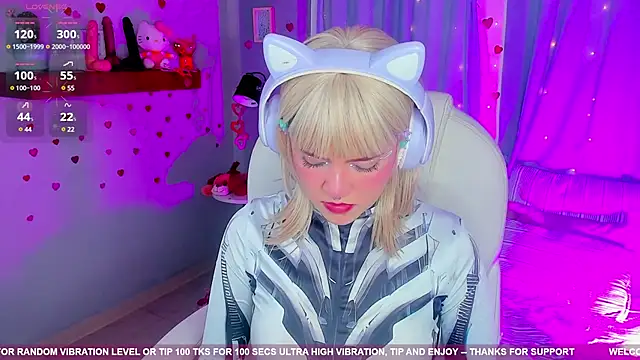 Tiny  Emmy online show from February 17, 2025, 10:27 pm