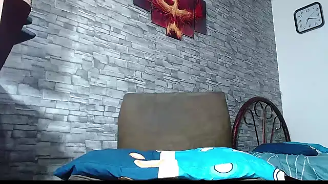 Snapshot of bulguehot chatting on December 16, 2025, 1:21 am bulguehot online show from December 16, 2025, 1:21 am