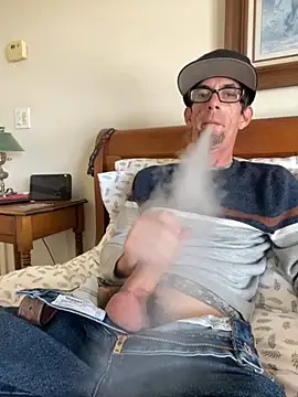 Snapshot of joeiandola chatting on November 24, 2025, 6:19 pm joeiandola online show from November 24, 2025, 6:19 pm