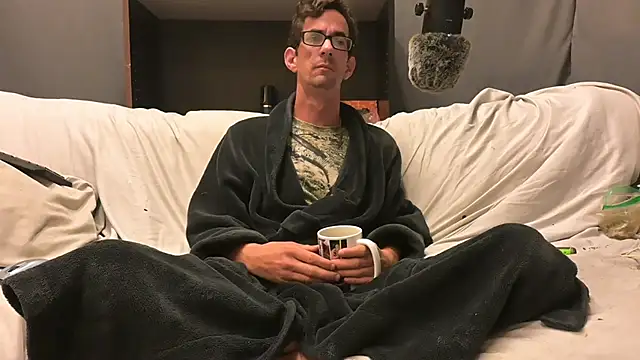 Snapshot of joeiandola chatting on November 13, 2025, 5:17 pm joeiandola online show from November 13, 2025, 5:17 pm