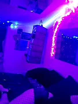 Snapshot of Wendyx666_Pika chatting on December 15, 2025, 12:49 am Wendyx666 Pika online show from December 15, 2025, 12:49 am