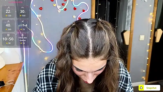 Snapshot of EmmyGreans chatting on September 20, 2025, 5:45 am EmmyGreans online show from September 20, 2025, 5:45 am