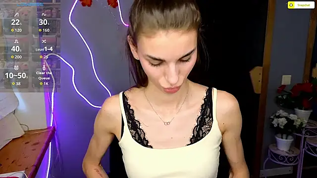 EmmyGreans online show from November 17, 2025, 12:42 pm