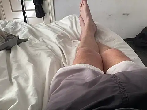 Bossinmidd12 online show from February 11, 2025, 12:47 pm