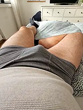 Snapshot of BigPassion89 chatting on November 13, 2025, 10:19 am BigPassion89 online show from November 13, 2025, 10:19 am