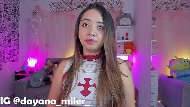 Snapshot of _dayana_miler chatting on November 11, 2025, 2:12 pm dayana miler online show from November 11, 2025, 2:12 pm