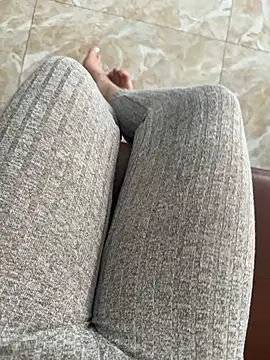 Snapshot of May-Squirt chatting on March 23, 2025, 5:54 am May-Squirt online show from March 23, 2025, 5:54 am