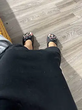 Snapshot of May-Squirt chatting on February 12, 2026, 4:29 pm May-Squirt online show from February 12, 2026, 4:29 pm