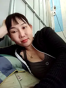 Ana love2000 online show from September 18, 2025, 1:08 am