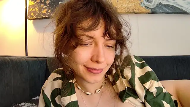 Snapshot of sun_place chatting on April 14, 2026, 7:02 am sun place online show from April 14, 2026, 7:02 am