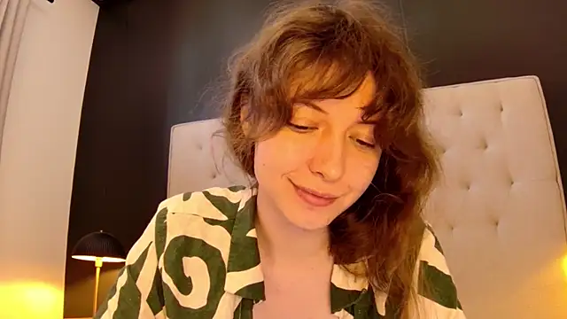 Snapshot of sun_place chatting on April 12, 2026, 10:40 am sun place online show from April 12, 2026, 10:40 am